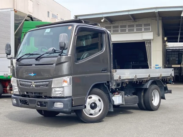 2020 Mitsubishi Canter