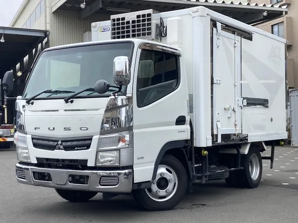 2014 Mitsubishi Canter