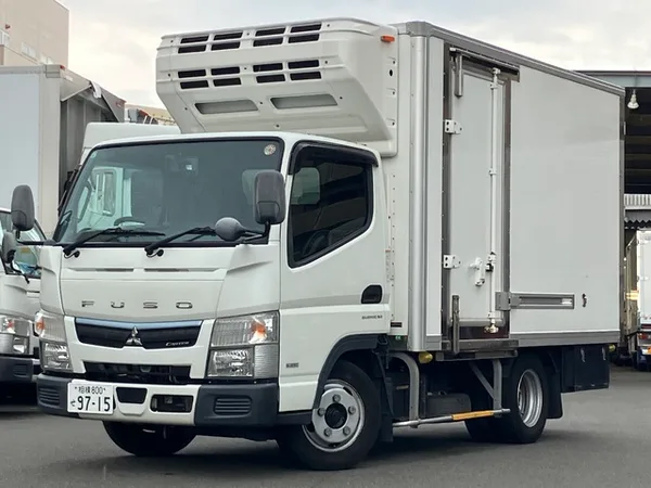 2020 Mitsubishi Canter