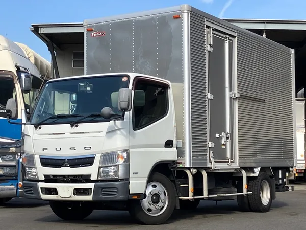 2018 Mitsubishi Canter