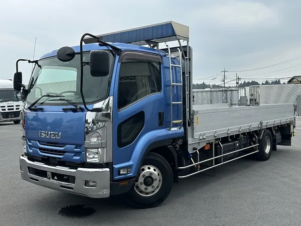 2018 Isuzu Forward