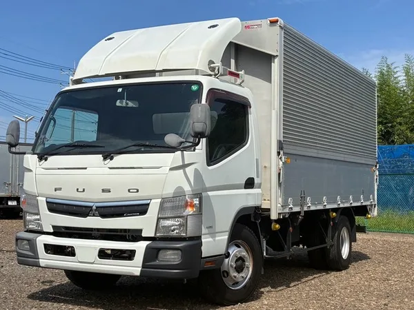 2017 Mitsubishi Canter