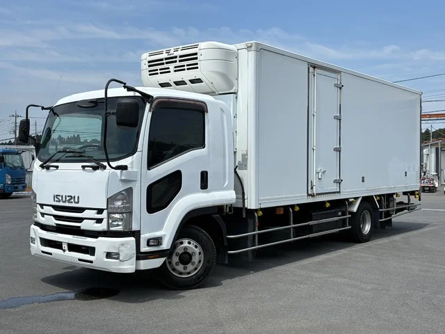 2016 Isuzu Forward