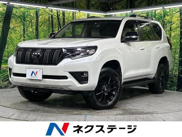 2022 Toyota Land Cruiser Prado