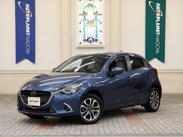 2017 Mazda Demio