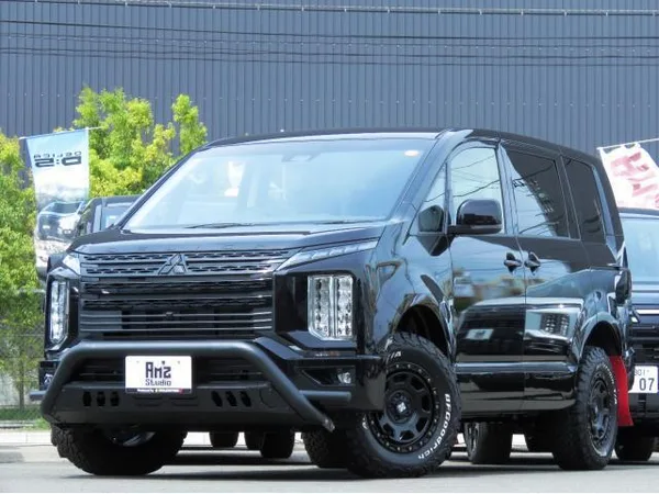 2025 Mitsubishi Delica D5