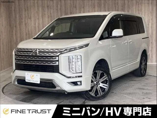 2019 Mitsubishi Delica D5