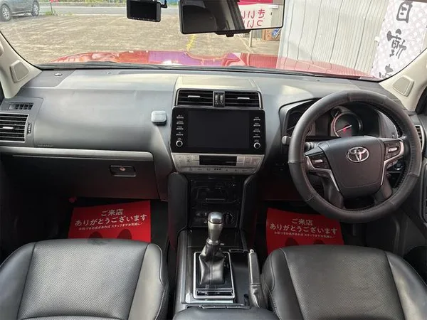2021 Toyota Land Cruiser Prado