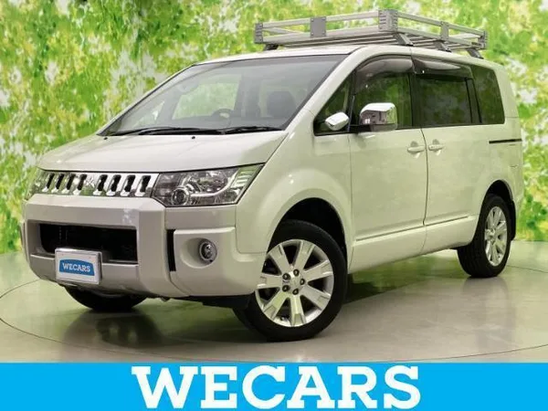 2019 Mitsubishi Delica D5