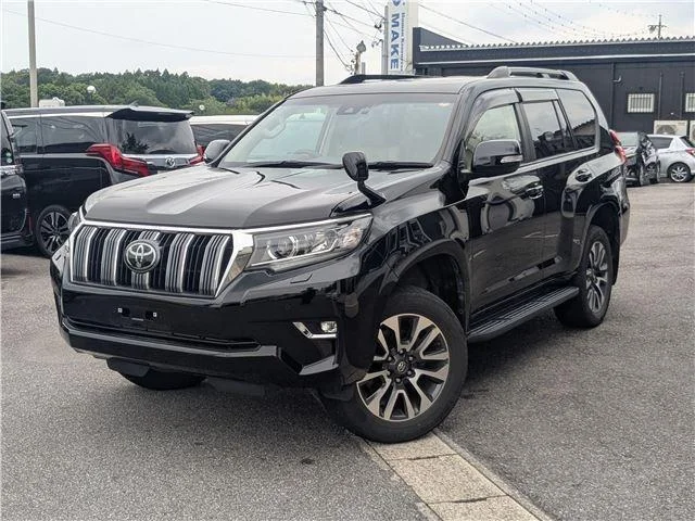 2022 Toyota Land Cruiser Prado