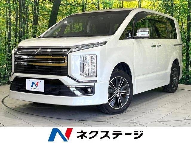 2020 Mitsubishi Delica D5