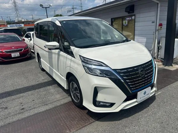 2022 Nissan Serena
