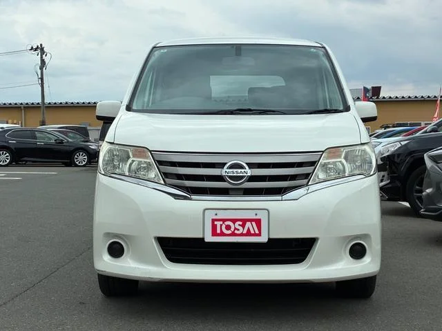 2012 Nissan Serena