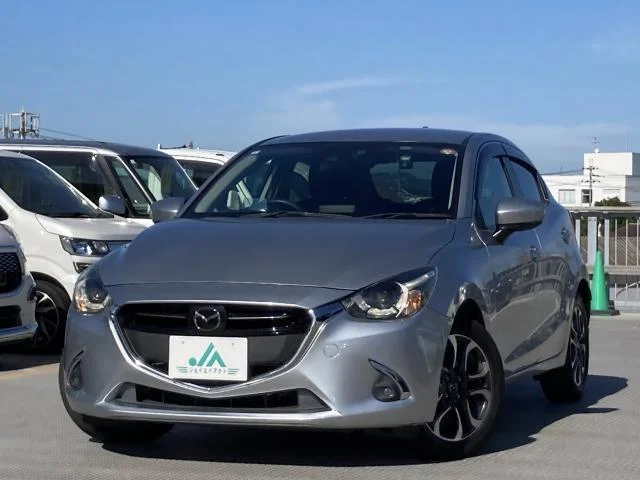 2017 Mazda Demio