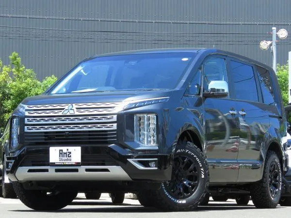2024 Mitsubishi Delica D5