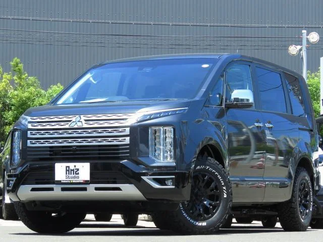 2024 Mitsubishi Delica D5