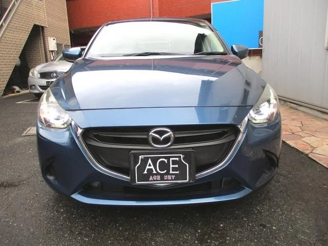 2017 Mazda Demio
