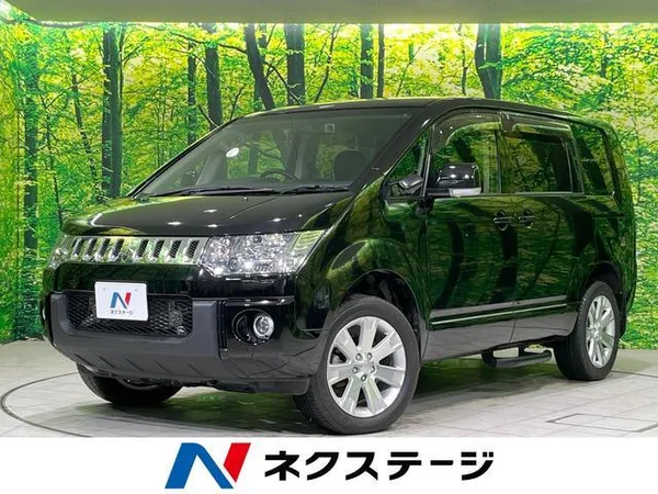 2018 Mitsubishi Delica D5