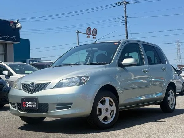 2005 Mazda Demio