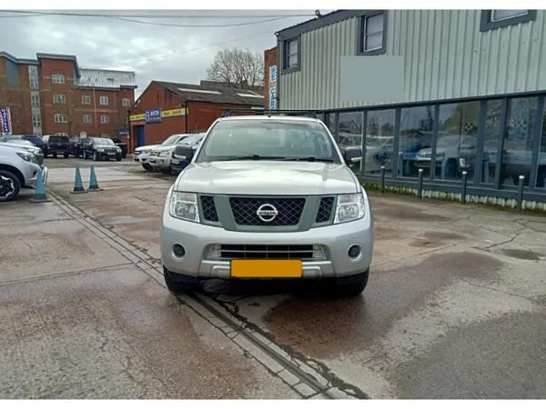 2015 Nissan Navara