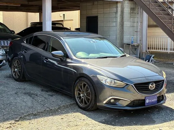 2014 Mazda Atenza