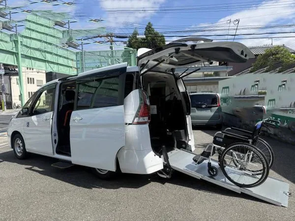 2021 Nissan Serena