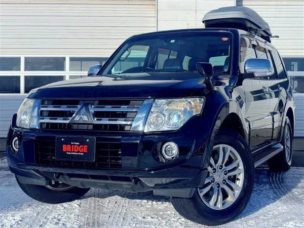2013 Mitsubishi Pajero