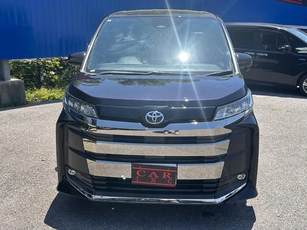 2022 Toyota Noah