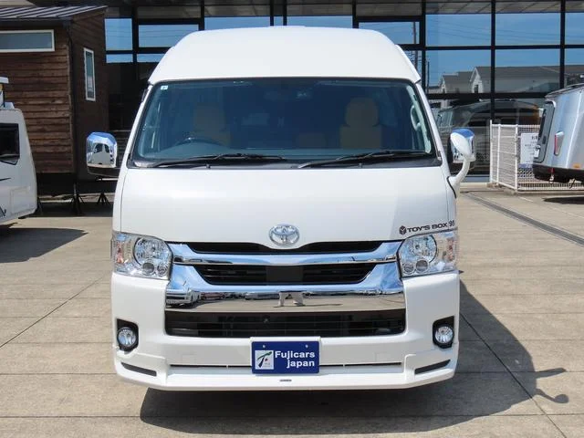2022 Toyota Hiace Van