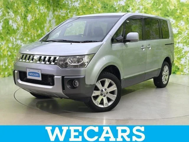 2013 Mitsubishi Delica D5