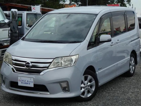 2012 Nissan Serena