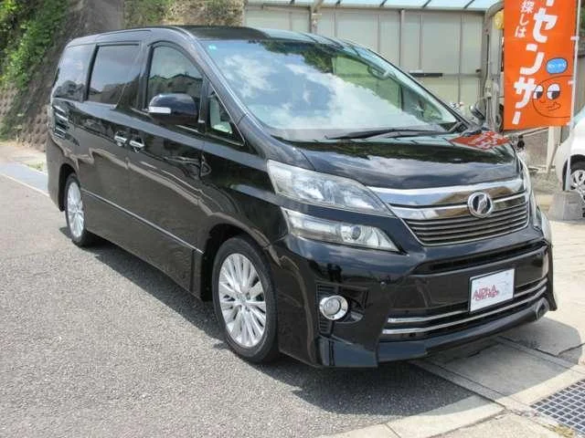 2012 Toyota Vellfire