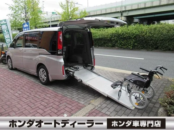 2016 Honda Stepwgn