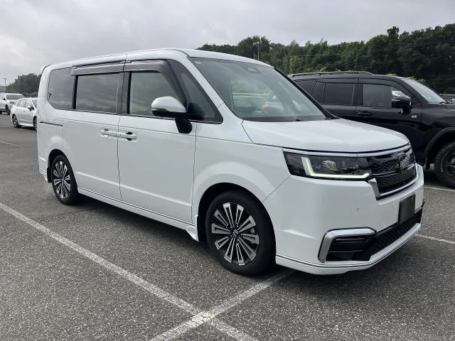 2025 Honda Stepwgn
