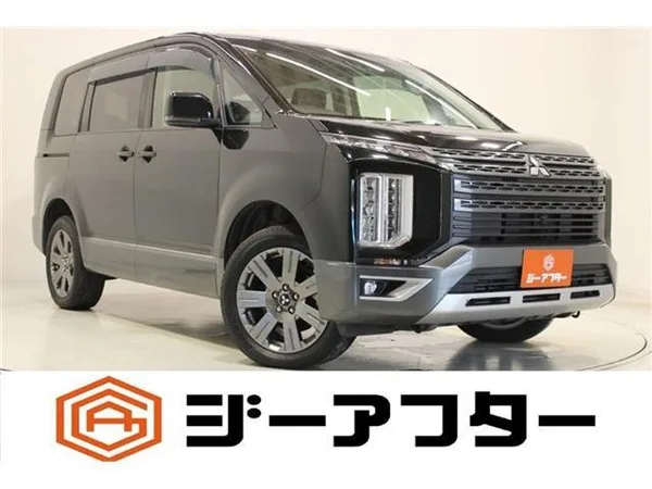2020 Mitsubishi Delica D5