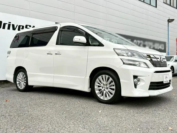 2013 Toyota Vellfire