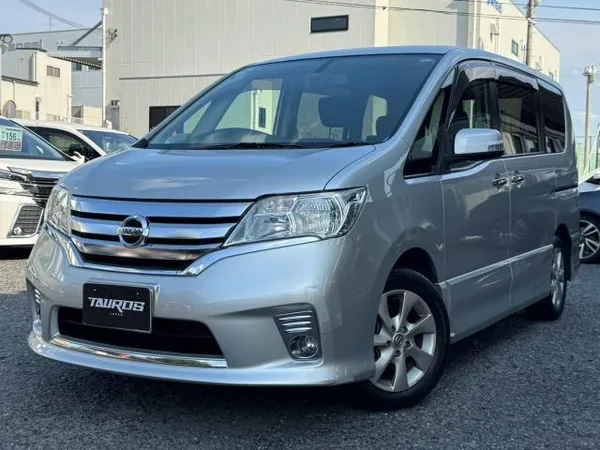 2011 Nissan Serena