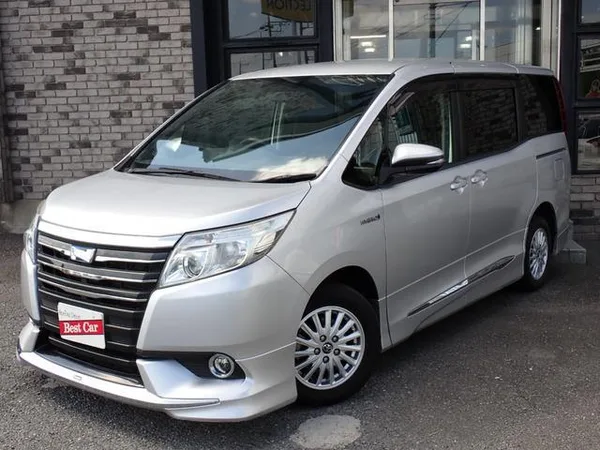2014 Toyota Noah