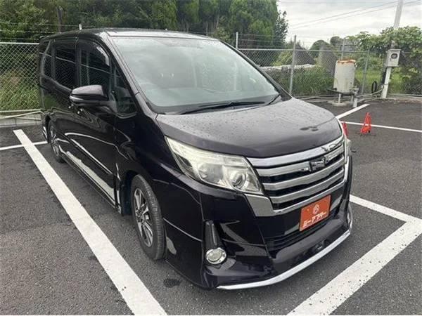 2014 Toyota Noah