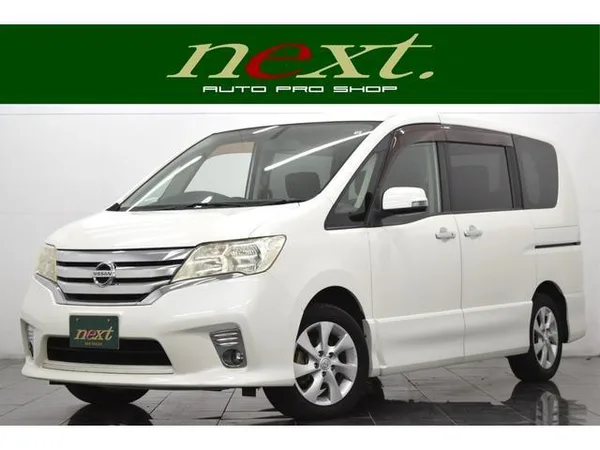 2011 Nissan Serena