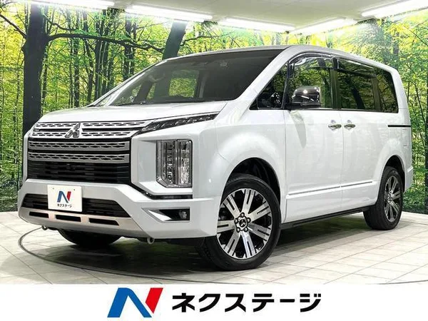2022 Mitsubishi Delica D5