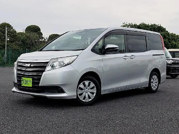 2017 Toyota Noah