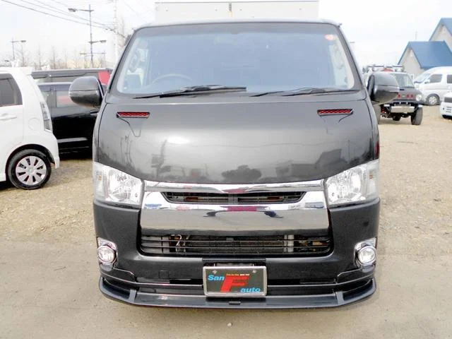 2006 Toyota Hiace Van