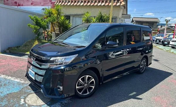 2020 Toyota Noah