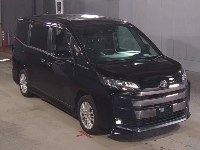 2023 Toyota Noah