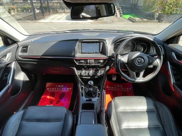 2014 Mazda Atenza