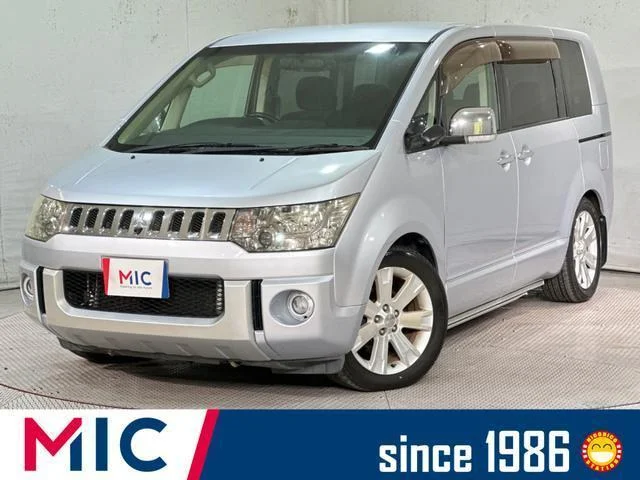 2008 Mitsubishi Delica D5