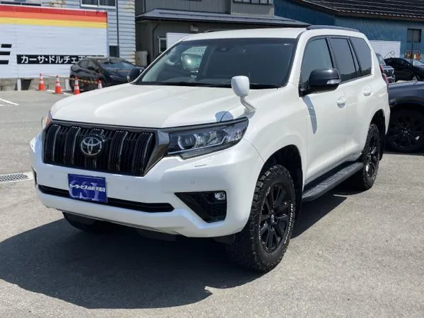 2022 Toyota Land Cruiser Prado