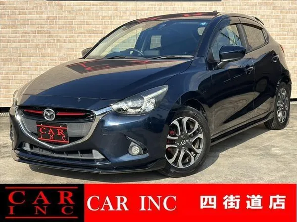 2016 Mazda Demio