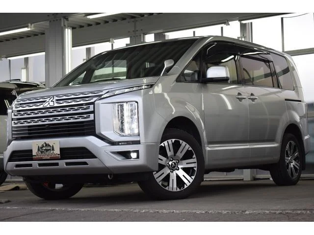 2021 Mitsubishi Delica D5